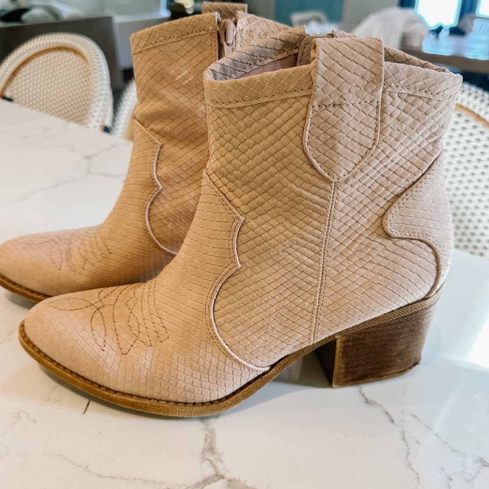 Unite Blush Snake Ankle Booties - Picture 5 of 5
